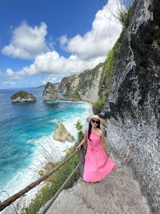 Amazing Holiday at Diamond Beach, Bali.