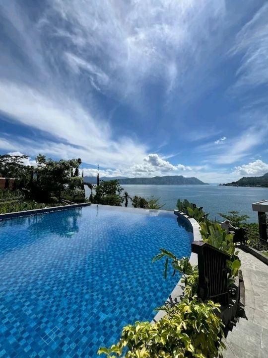A LUXURIOUS RESORT IN SAMOSIR ISLAND. 