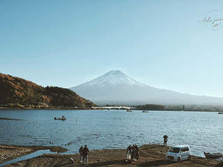 河口湖への完璧な日帰り旅行：富士山の絶景を求めて