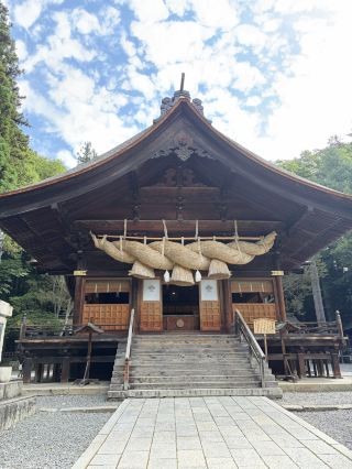 【下諏訪】迫力の神楽殿と御神湯に癒される、諏訪大社 下社秋宮