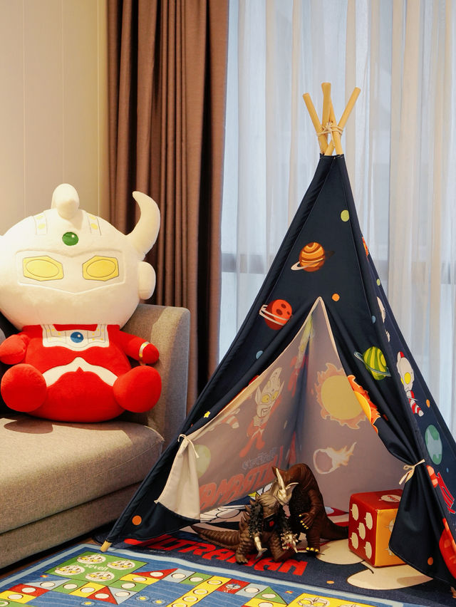 National Holiday Parenting Hack! This Chongqing Hotel Nails It