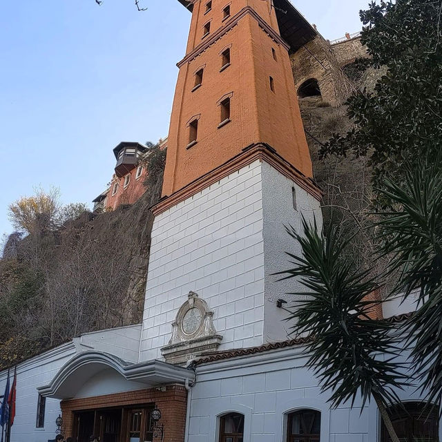 İzmir Historical Elevator Building 🏢