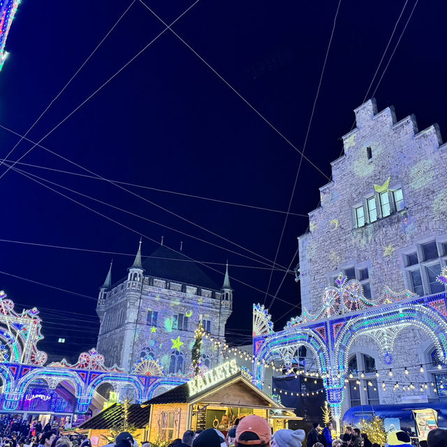 A Dazzling Festival of Light, Sound & Winter Magic ✨🎄