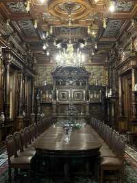 🇷🇴 羅馬尼亞：佩雷斯城堡（Castelul Peleș） 👑