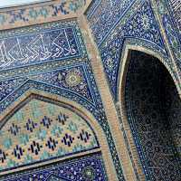 50 Shades of Blue in Samarkand
