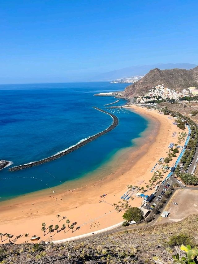  Tenerife: An Island of Eternal Spring, Volcanic Wonders, and Coastal Beauty 🇪🇸✨