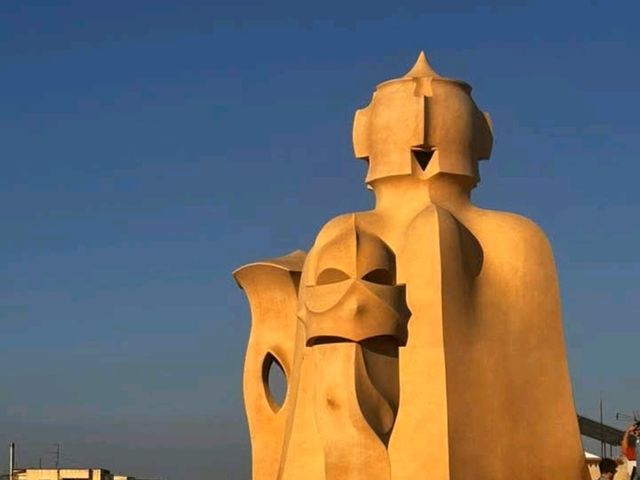 Exploring Barcelona: Sagrada Família & Beyond 🏛️🌞