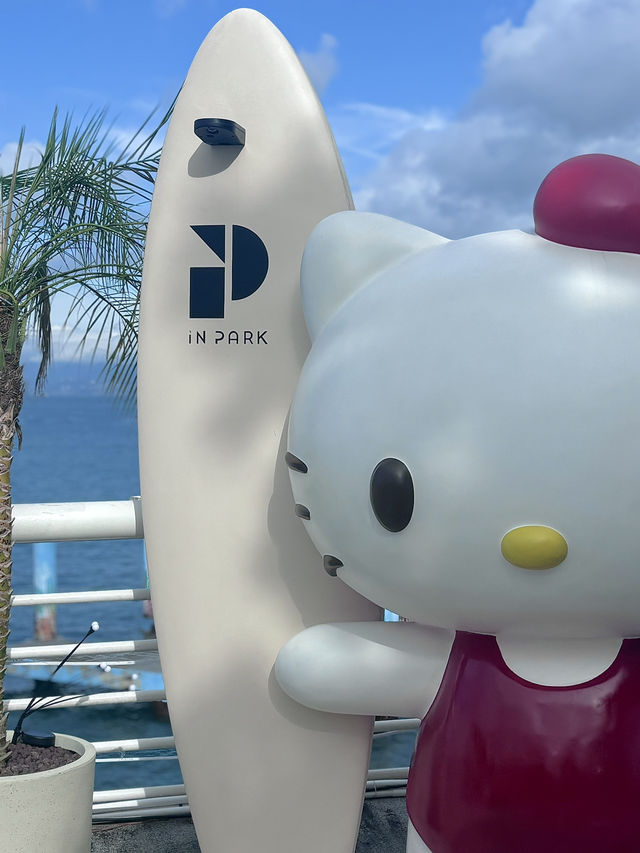 HEYA! HELLO KITTY CAFE🩵 