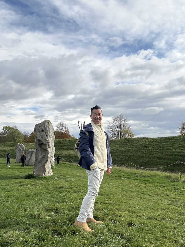 ✨ Magical Moments at Avebury Stone Circle 🪶