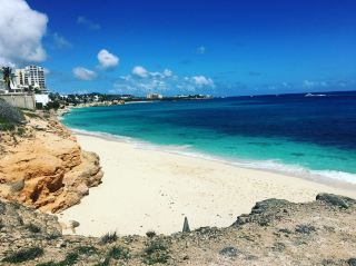 Ready for sun-soaked days and turquoise waves? Simpson Bay promises the perfect blend of Caribbean beach life and lively local flavor. Maho Beach Bright Studio, Ocean View is exactly where you want to be—right on the iconic stretch of sand, with unbeatable views and a stylish, modern vibe. ☀️🌊

This studio is perched on 2 Beacon Hill Road, just steps from the famous Maho Beach. Getting here is a breeze—5 minutes by car from Princess Juliana International Airport means you’ll be beachside in no time. The biggest draw? Waking up to panoramic ocean views and feeling the sea breeze every morning. The studio’s chic, sun-lit interiors are Insta-ready, and its balcony offers a front-row seat for the thrilling sight of planes landing right overhead. For swimmers, Mayo Beach is an easy walk away, offering calm waters and fewer crowds if you crave a quieter day.

Step outside for local eats—Simpson Bay is known for its fresh seafood and buzzing waterfront bars. For a dose of culture, take a stroll through nearby Philipsburg, known for its colorful buildings and laid-back Caribbean shopping. Bring your camera: the area’s mix of white-sand beach, blue water, and sleek architecture delivers dreamy photo ops at every angle.

Plan ahead for the best rates by booking with trip.com—especially during peak season. If you have time, split your days between Maho Beach’s energy and the tranquil beauty of Mayo Beach for the full Simpson Bay vibe. Pack light, load up on sunscreen, and get ready to soak up endless sunshine.

#SimpsonBay #BeachHotel #OceanView #CaribbeanTravel #MahoBeach