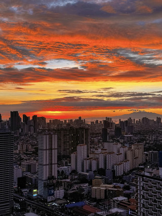 One Day in Manila: History, Street Food & Skyline Views 🇵🇭🌆✨