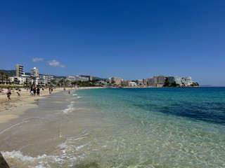 Mallorca's Contrasts: From the Parties of Magaluf to the Charm of Sóller and the Luxury of El Toro