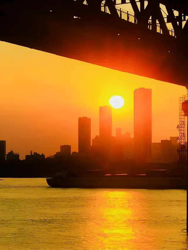私の秘密！長江大橋の下の絶美な夕日のスポット！武漢に来て、長江大橋の夕日を見逃すわけにはいきません！