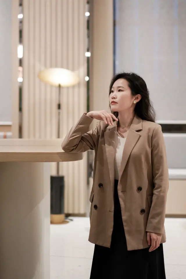 都市で旅行と健康のバランスを見つける中山