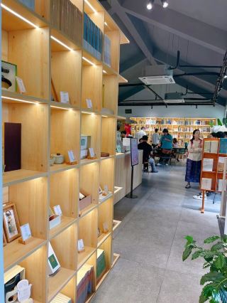Study and life at the Creative Design Branch of Hangzhou Library