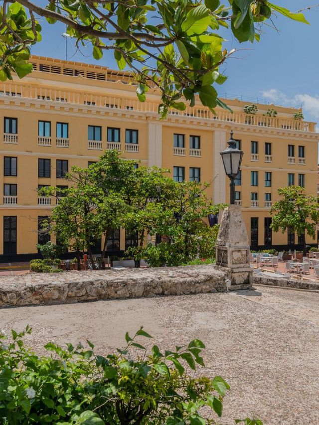 🌟 Cartagena Charm: Top Hotel Picks! 🏨✨