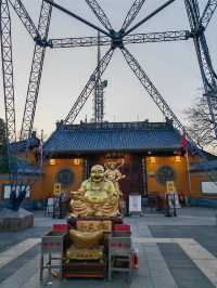 北高峰-天下第一財神廟