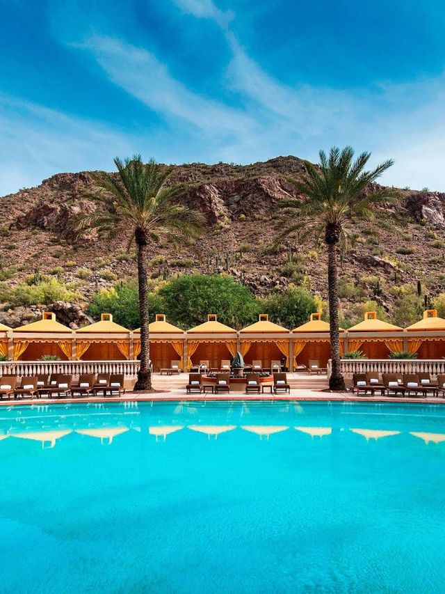 🌵✨ Scottsdale's Luxe Oasis: Canyon Suites Revealed! ✨🌵