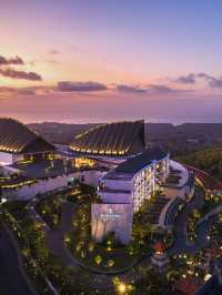 🌴 Bali Bliss: Uluwatu's Luxe Hideaway 🌊