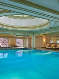 🌟 Chicago's Finest: Luxe Sleeps at Four Seasons 🌟