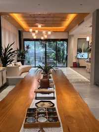 🌟 Guangzhou's Chic Stay: Jiang Guesthouse Review 🌟