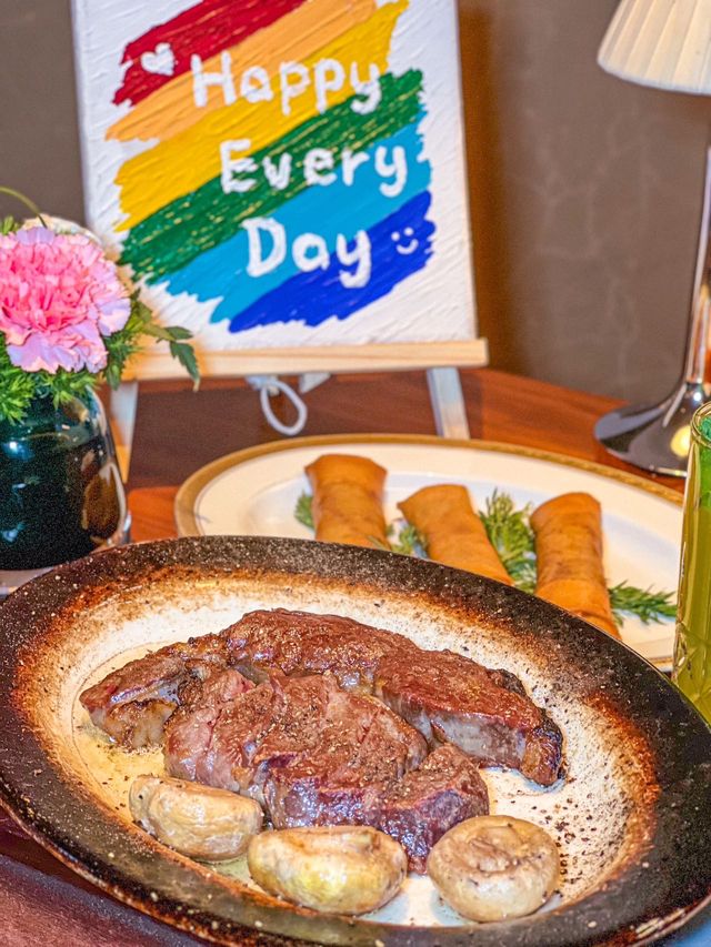 美食之旅，牛排家為你點亮浪漫時刻！