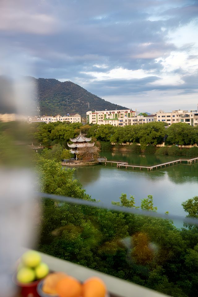 臨海｜東湖公園｜秀麗的江南園林｜打卡臨海