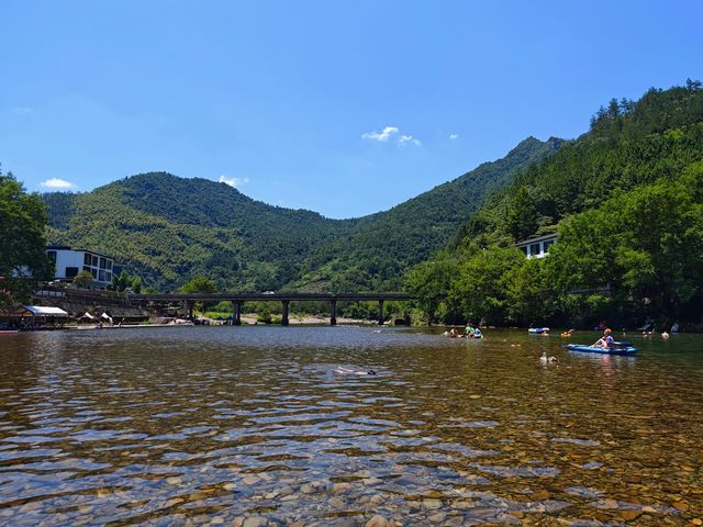 夏天的快樂是玩水給的！快來這個寶藏玩水溯溪地