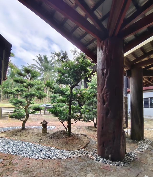 馬來西亞昔加末正見寺｜心靈棲息的多元文化聖地