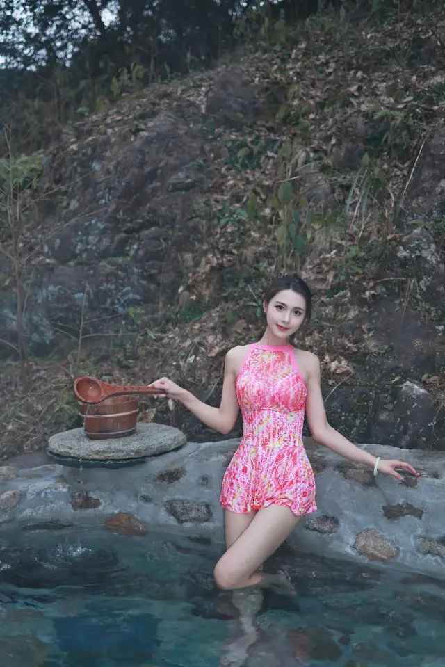 寧波周邊遊｜在森林裏泡溫泉