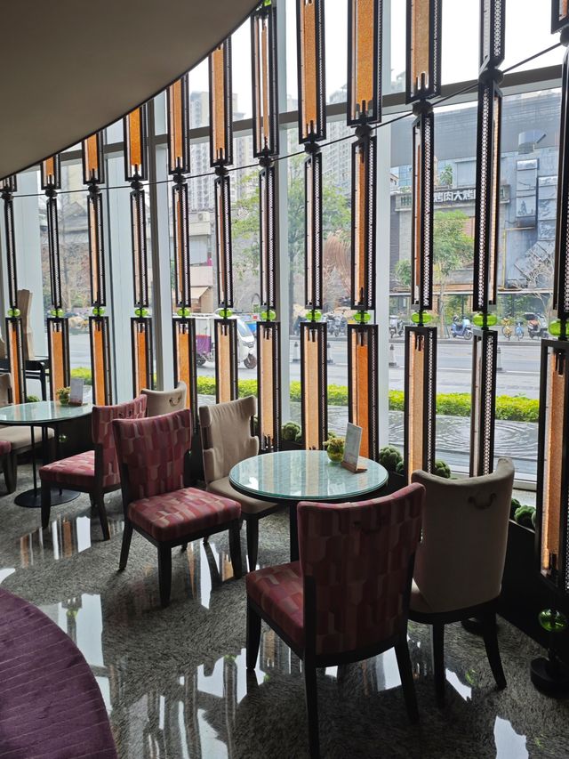 廣州康萊德酒店
