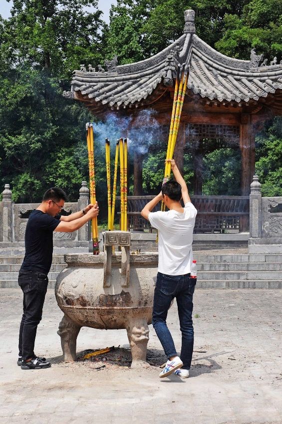 淅川香嚴寺，隱於河南深山裡的千年清幽古剎
