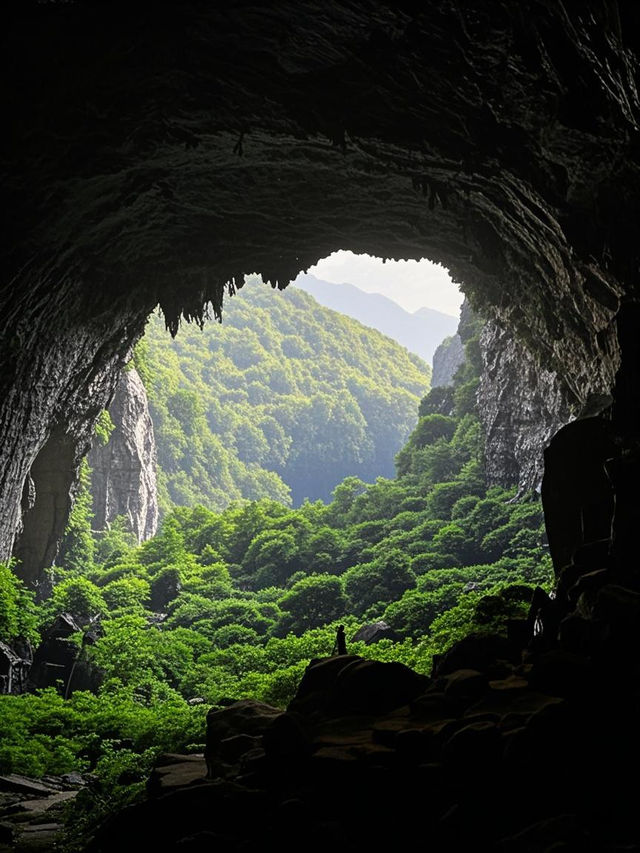 廣西地下驚現《鬼吹燈》秘境！這地方居然在地圖搜尋不到？！