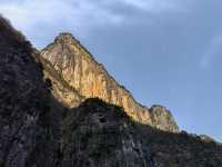 神女溪和神女峰