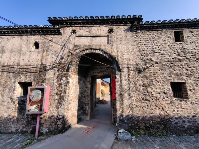 江西龍南大壩村新屋圍