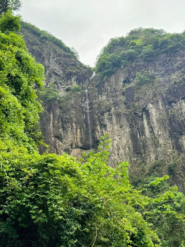 "浙江神仙居仙氣繚繞的山水秘境"