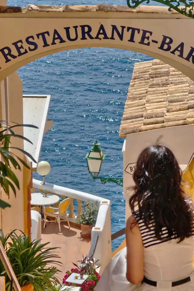 ฉันบินไปสเปนเพราะรูปภาพเพียงรูปเดียว