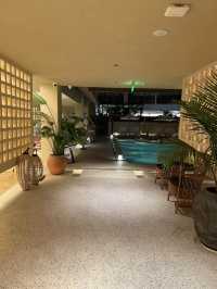 西雙版納旅行到底住告莊還是潑水廣場？