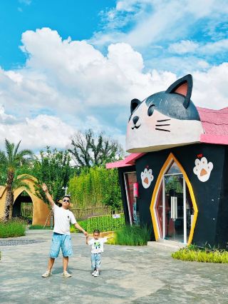 So far! I've discovered the most honest guide to Jiangxi Luming Valley