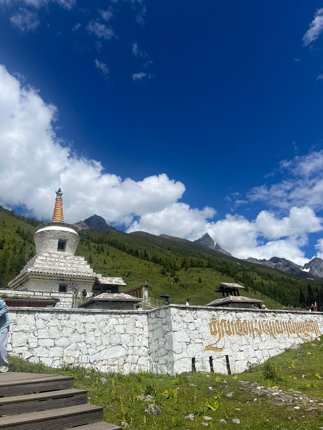 總要留一個夏天給川西四姑娘山吧！