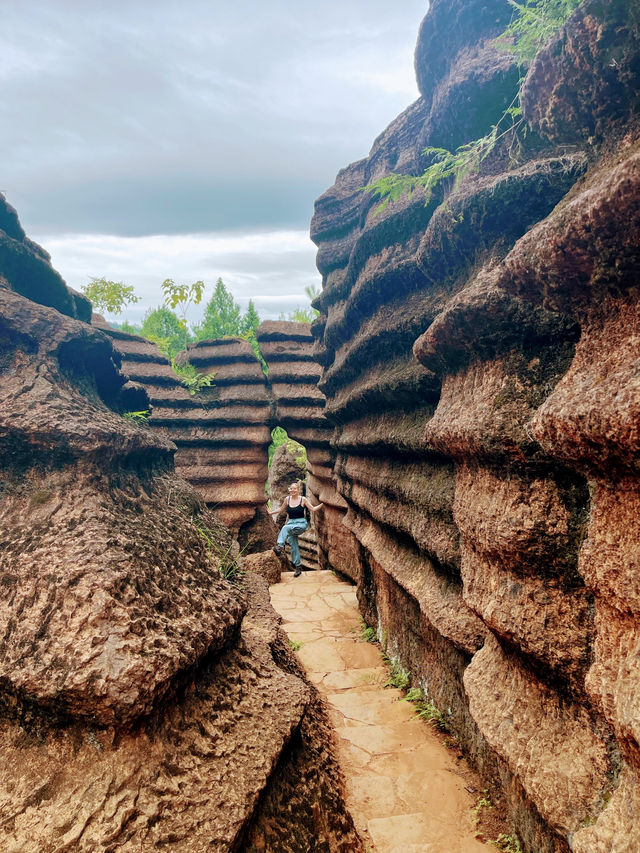 Furong Ancient Town & Baihe wharf Inn