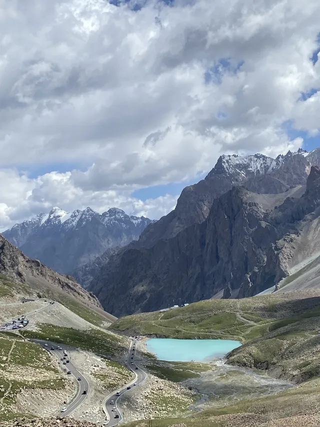 新疆伊犁8天暴走行程|自由行旅遊攻略 新疆伊犁8天暴走行程|自由行旅遊攻略