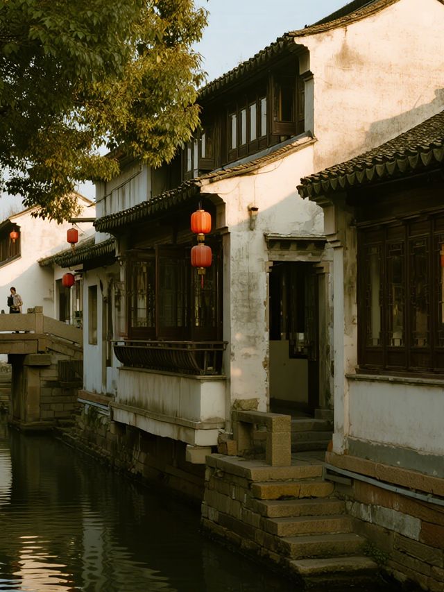 周莊古鎮親子遊！秋日錯峰，帶娃感受江南水鄉的治癒