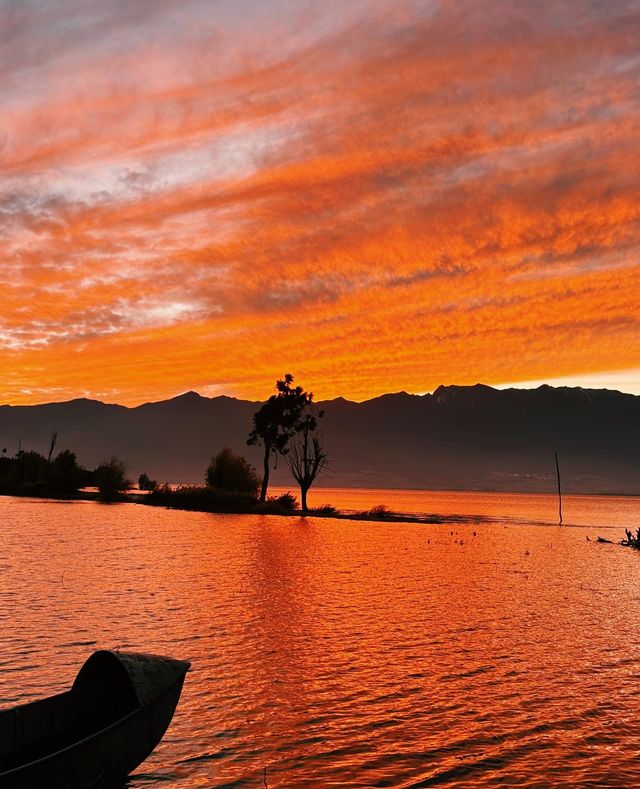 在大理,我找到了一個人少景美的晚霞秘境 在大理,我找到了一個人少景美的晚霞秘境