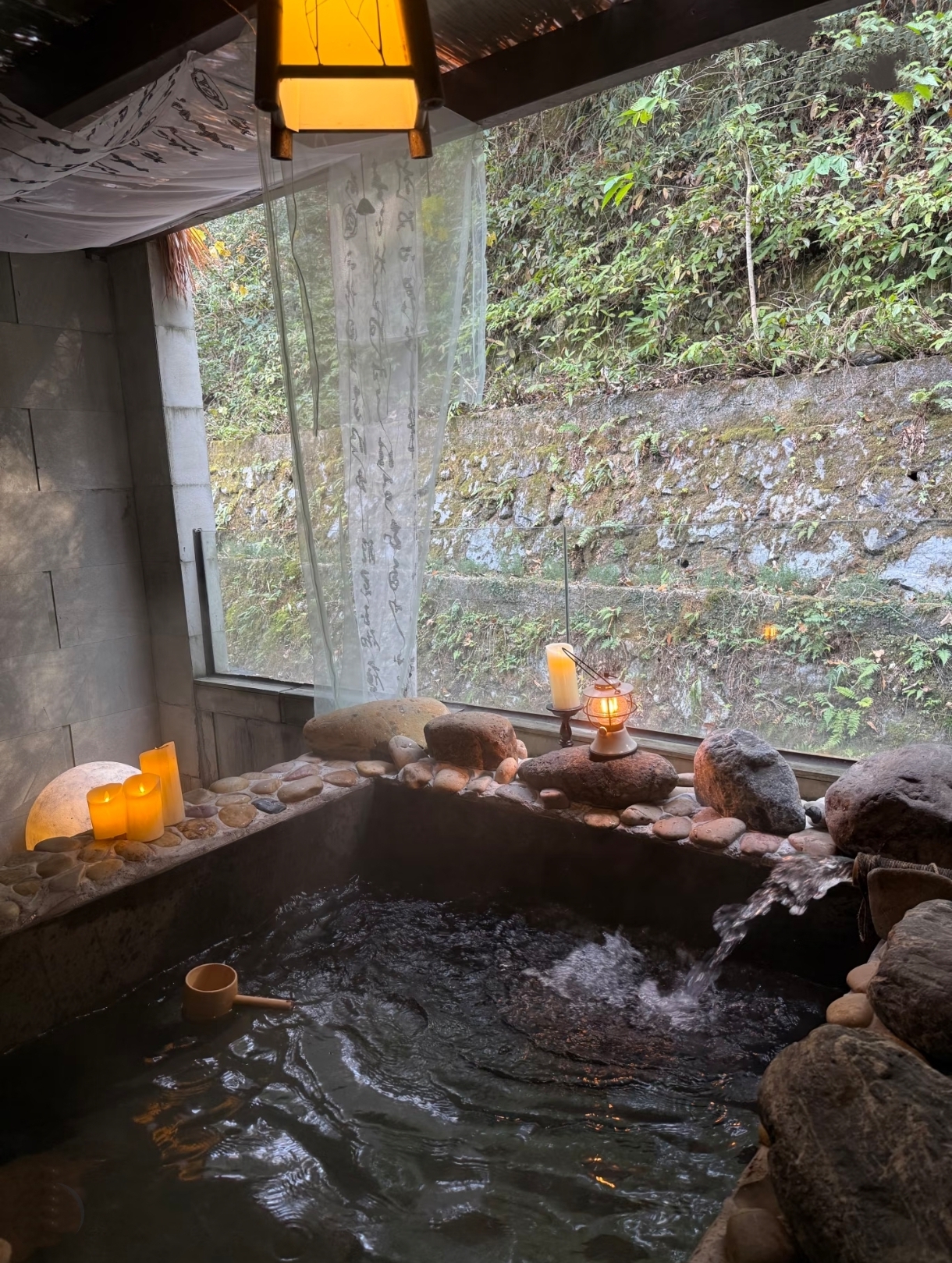 Jinhua's trendiest mountain wild private hot spring~ super chill!