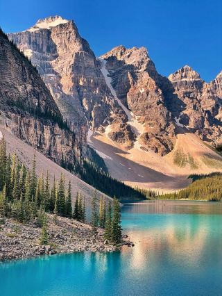 Chinese driver-guide available anytime! Custom private car tours from Calgary to Banff