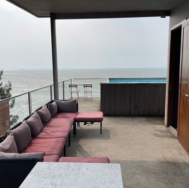 บ้านพัก 🏡ติดทะเล 🌊ใกล้กรุงเทพ