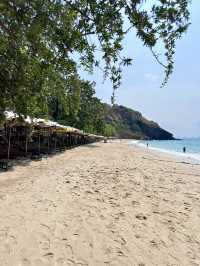 หาดนวล หาดสวย เงียบสงบ เกาะล้าน