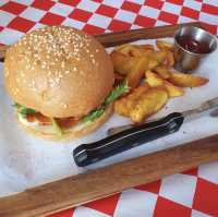 HAPPY BOY Café In Burger 