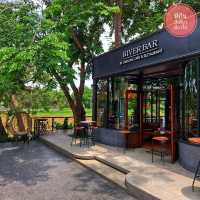 ชิดลมคาเฟ่ ริมแม่น้ำปิง - เชียงใหม่